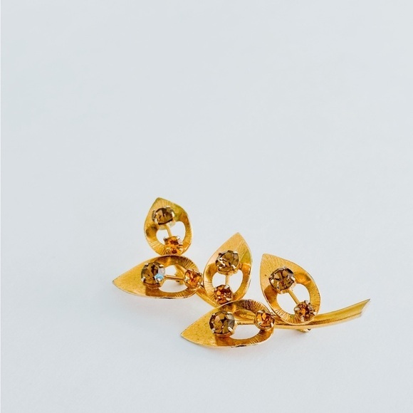 Vintage Gold tone, Amber Rhinestone Brooch - Picture 5 of 6